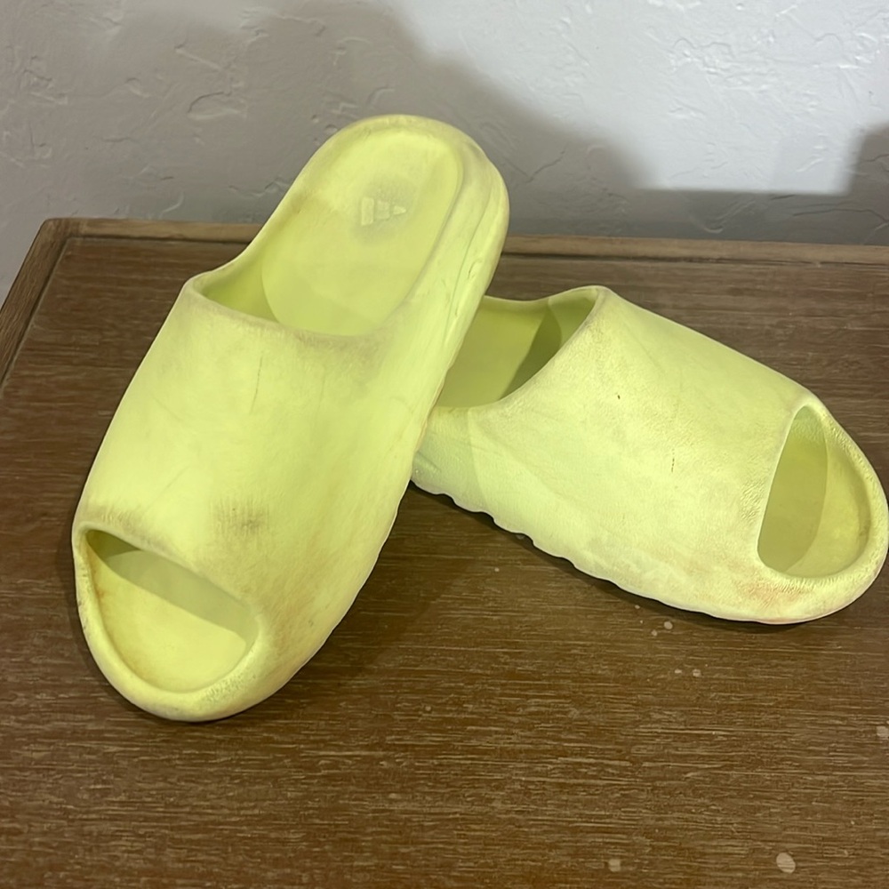 Yeezy Slides
